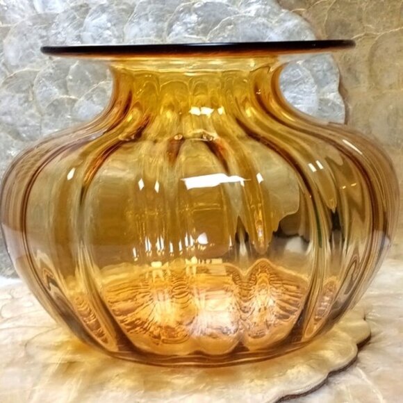 Large   Yellow Blown Glass Vase - Picture 1 of 3